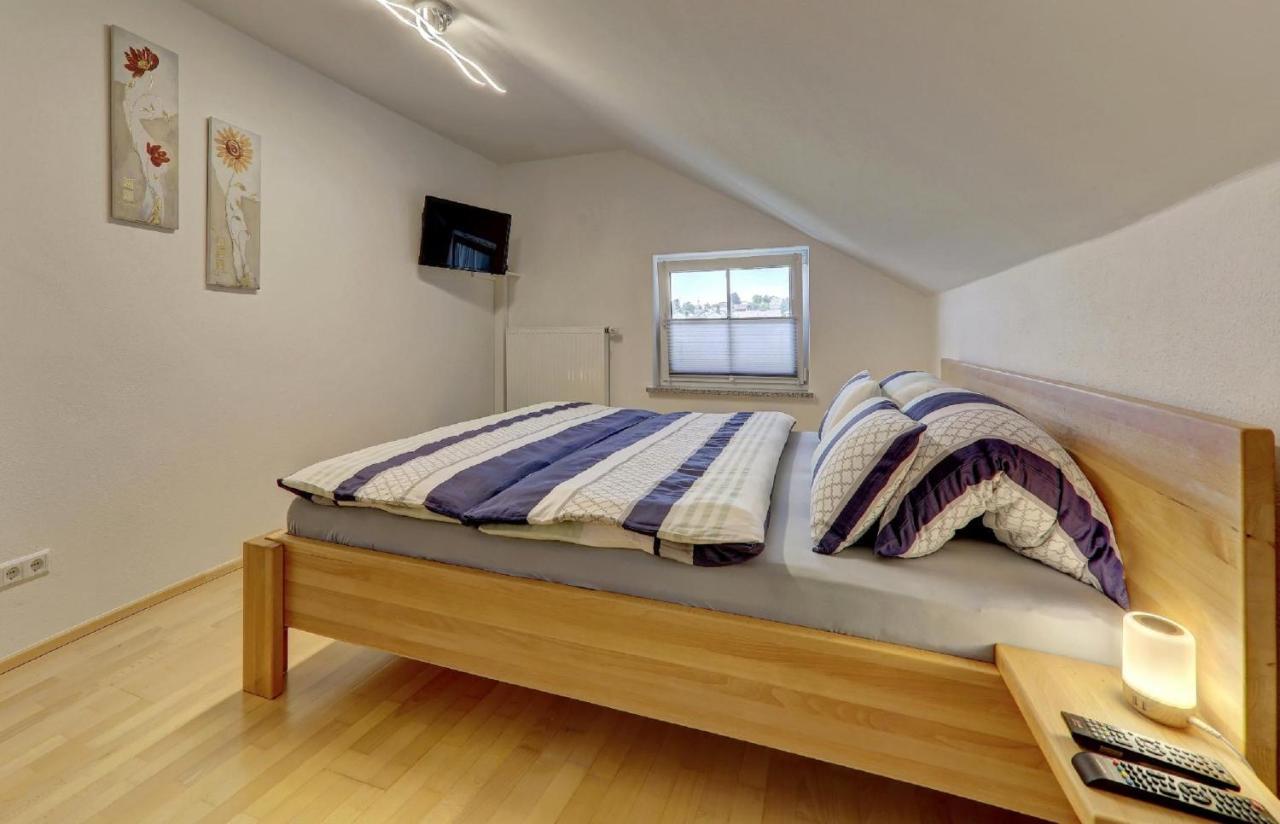 Ferienwohnung Staffelberg ハウツェンベルク エクステリア 写真